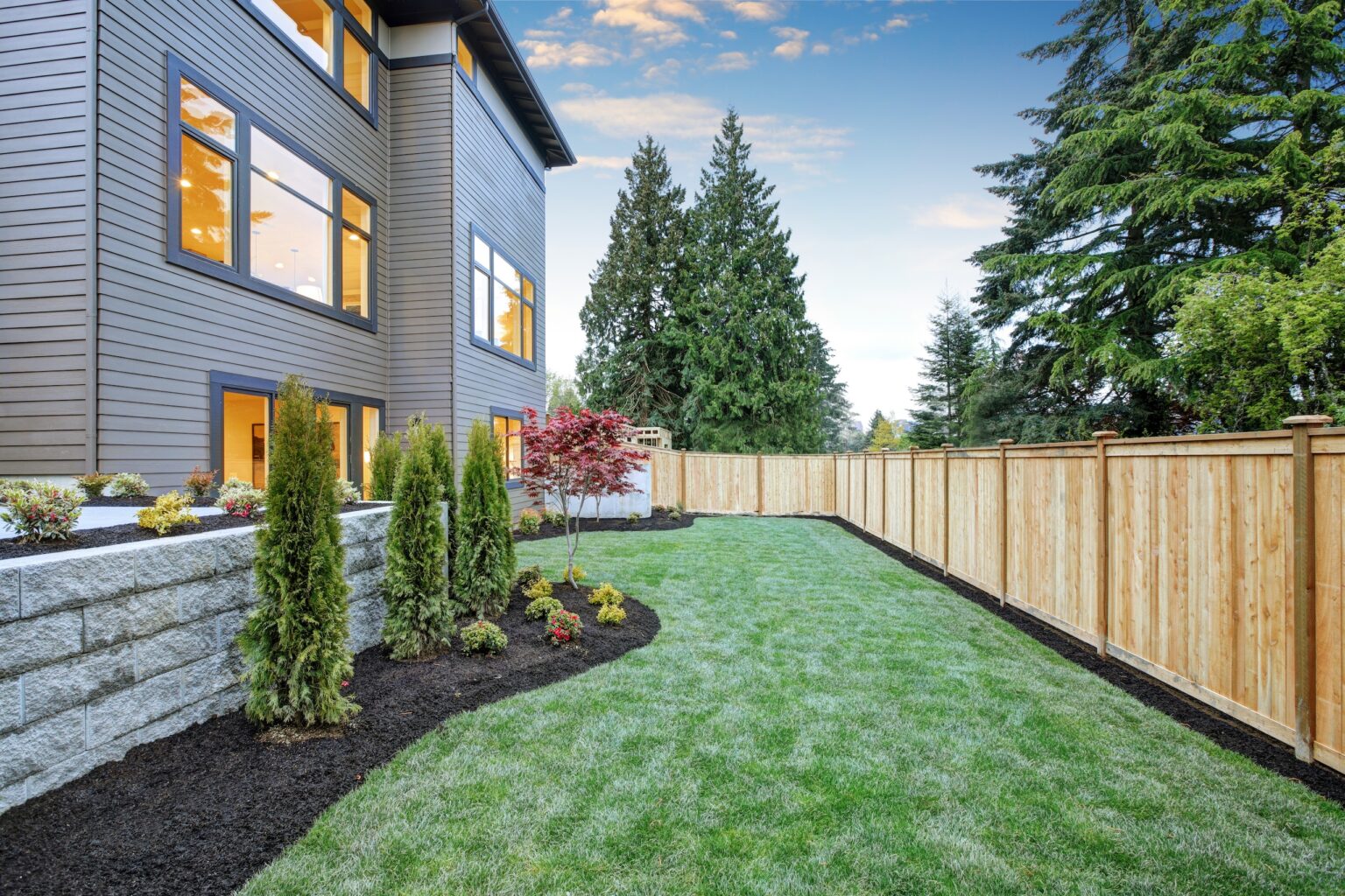 Back Yard Fence Installation and Landscaping